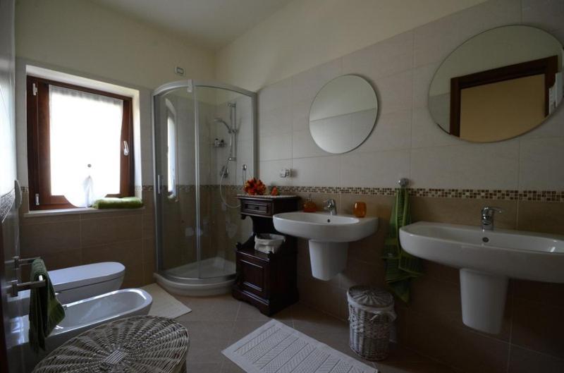 Bed and Breakfast Mirbea Cisano sul Neva Exterior foto
